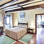 Altamira 3* サンティリャーナ・デル・マル