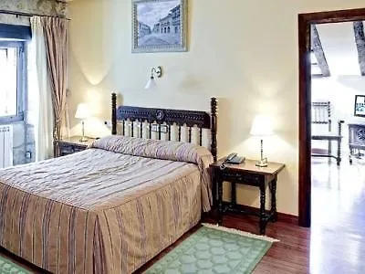 Altamira Hotel 3*
