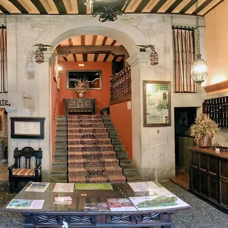 Hotell Altamira Santillana del Mar