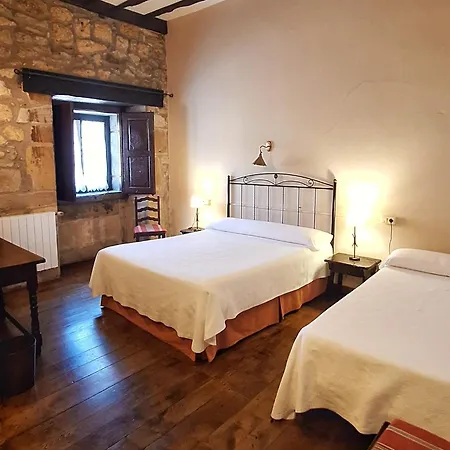 Altamira Hotel 3*