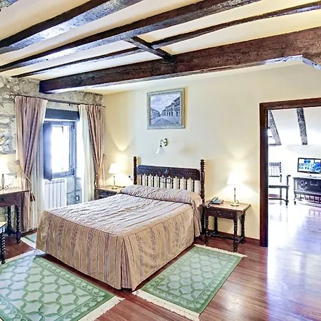 Altamira 3* Santillana del Mar