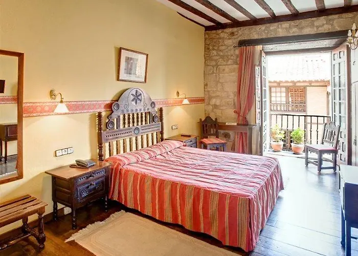 阿尔塔米拉酒店 桑提亚纳德玛