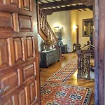 Отель Altamira 3*