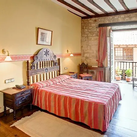 Altamira Σαντιγιάνα ντελ Μαρ